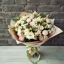 Букет цветов из:  Альстромерии, Розы и Хризантемы в Красноярском