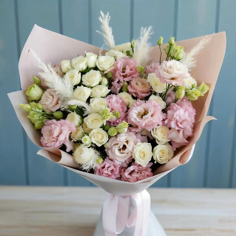 Букет цветов из: Альстромерии и Розы в Красноярском