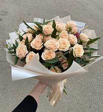 Букет Кремовые розы Латте в Красноярском
