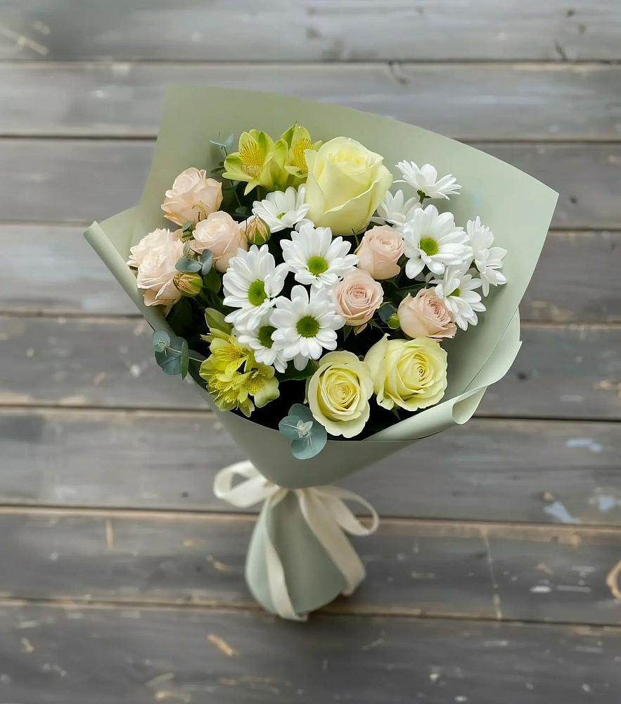 Букет цветов из: Альстромерии, Розы и Хризантемы в Красноярском