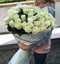 Букет 35 Белых роз #REPLACE_PRED# Красноярском