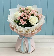 Букет цветов из:  Розы в Красноярском