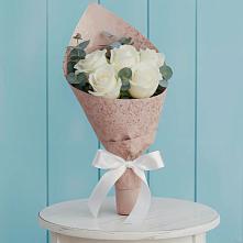 Букет цветов из:  Розы в Красноярском