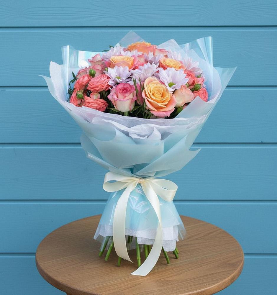 Букет цветов из: Хризантемы и Розы в Красноярском