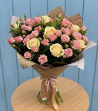 Букет цветов из:  Розы в Красноярском