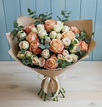 Букет цветов из:  Альстромерии и Розы в Красноярском