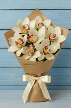 Букет цветов из:  Орхидеи и Розы в Красноярском